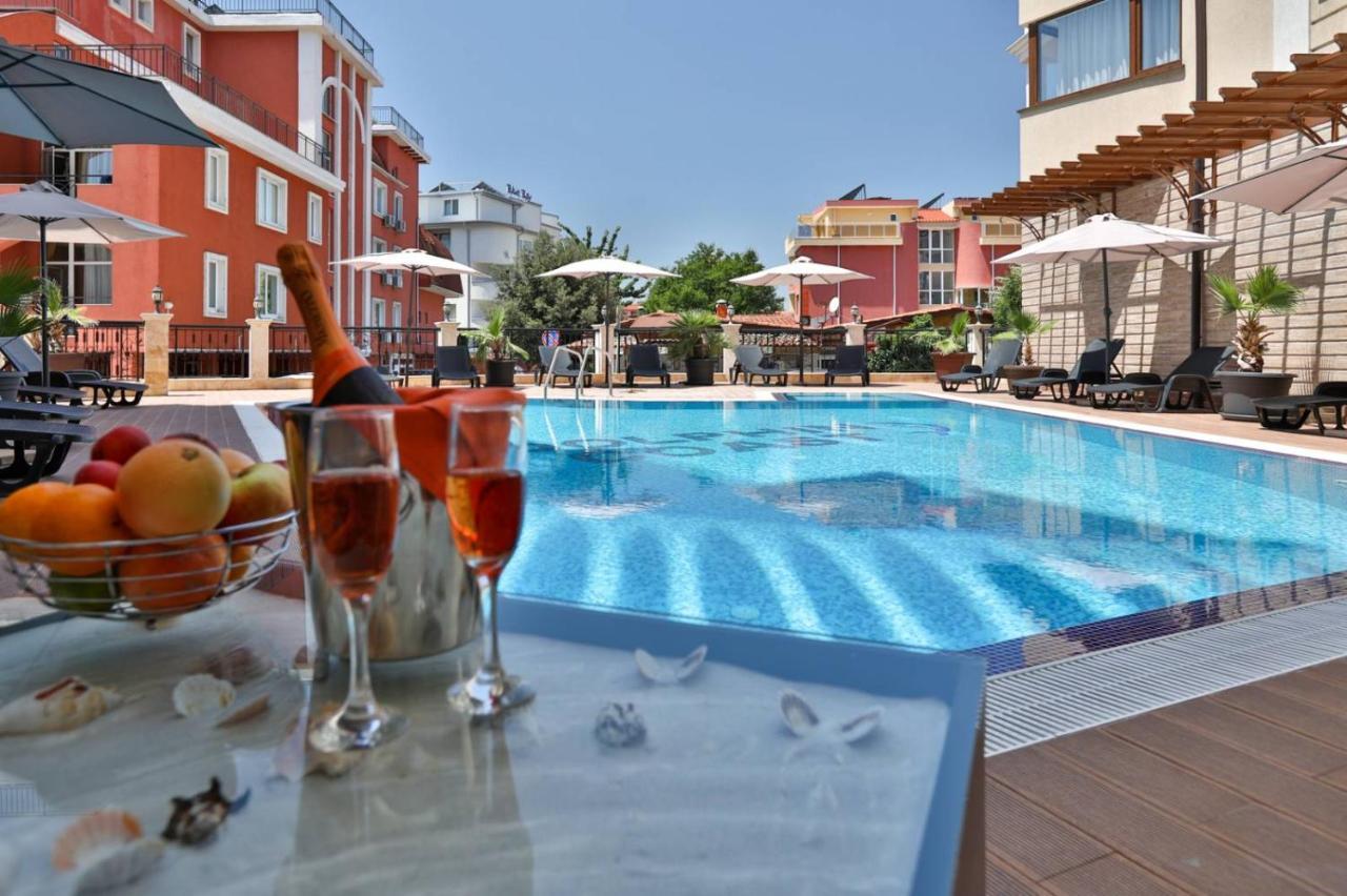 Vip Club Dolphin Coast Aparthotel Σάνι Μπιτς Εξωτερικό φωτογραφία