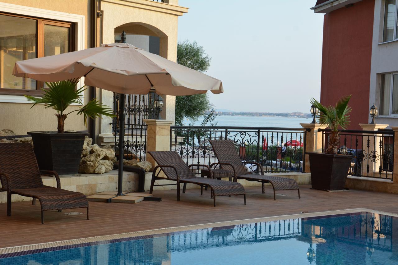 Vip Club Dolphin Coast Aparthotel Σάνι Μπιτς Εξωτερικό φωτογραφία