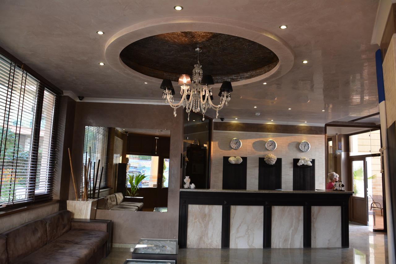 Vip Club Dolphin Coast Aparthotel Σάνι Μπιτς Εξωτερικό φωτογραφία